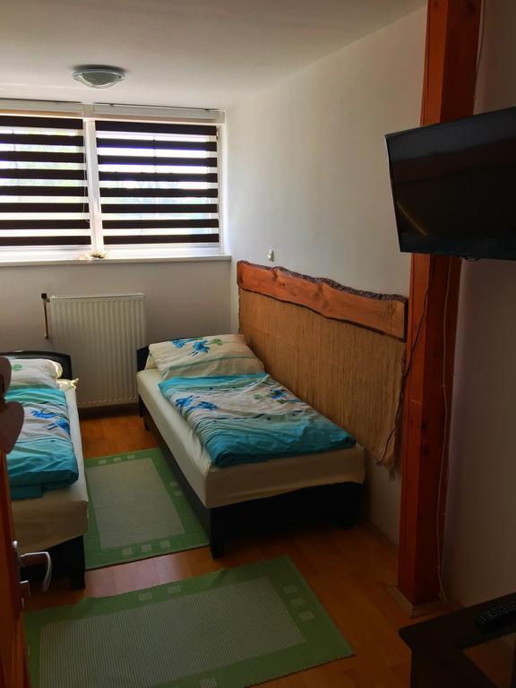 Vulcano Vendégház Mesteri Esterno foto